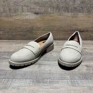 Dolce Vita Crisp Slip On Lug Sole Suede Loafers Women's Size 8
